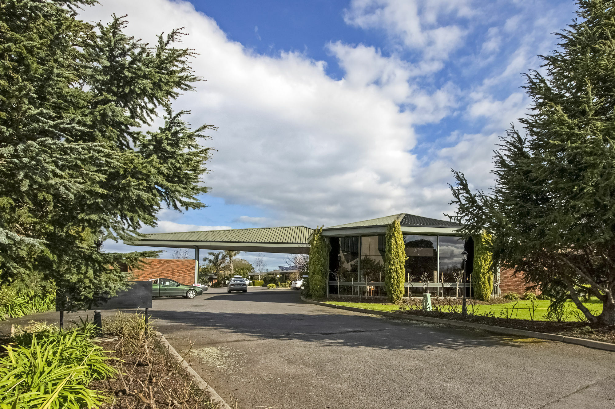 Cedar Lodge Motel Morwell Buitenkant foto